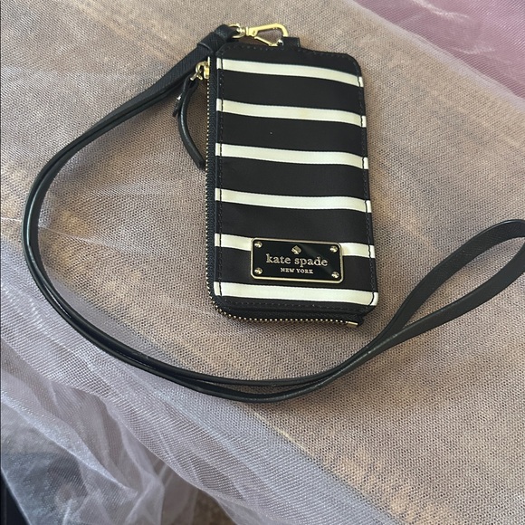 Kate Spade Black and White Striped ID Wallet/Lanyard. - Picture 1 of 4